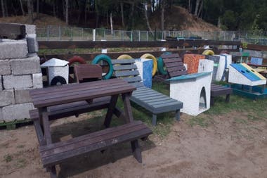 The Recycling Consciousness cooperative receives the waste collected by the Municipality of Pinamar and is responsible for giving them a
