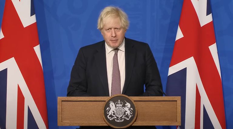 Boris Johnson durante una conferencia de prensa
