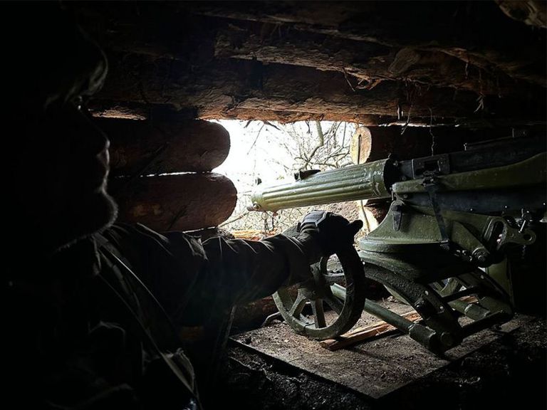 “Os russos estão aprendendo, estão ficando mais espertos e isso me assusta”: nas trincheiras com as tropas ucranianas em Bakhmut